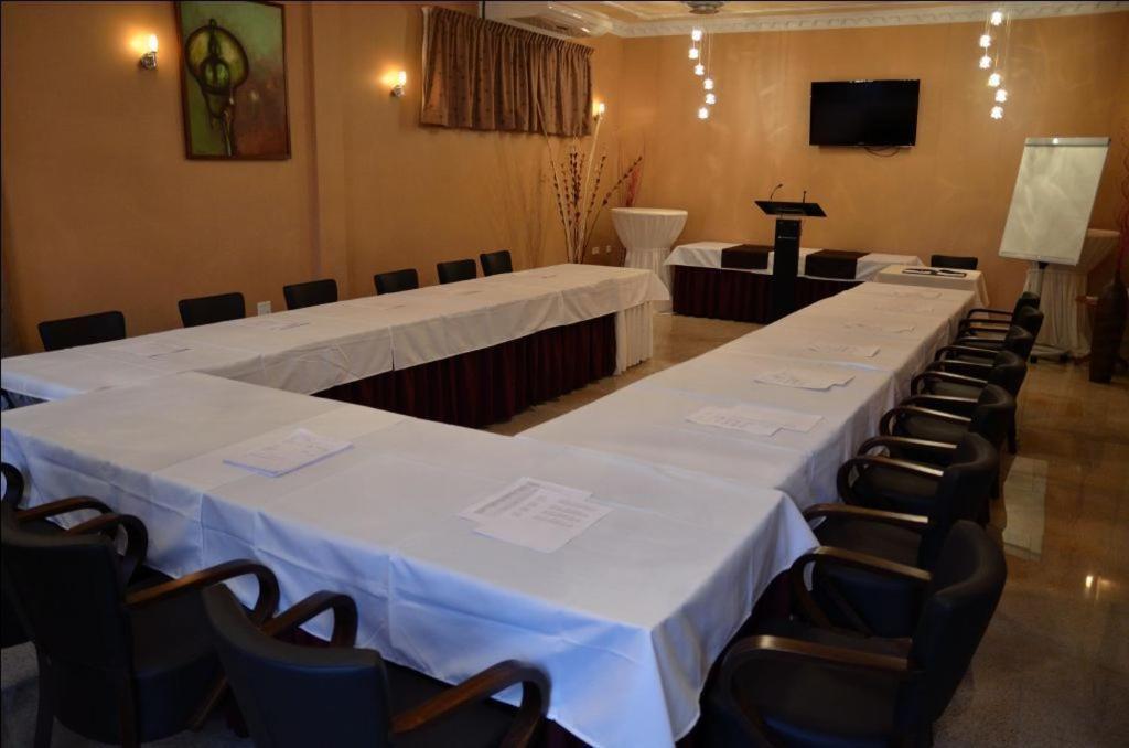 Sheva Hotel Paramaribo Bagian luar foto
